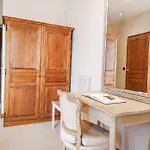 Oda ve Kahvaltı Haras Des Charmilles *