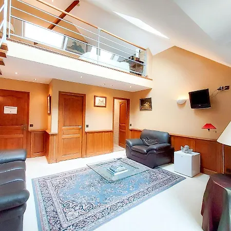 Haras Des Charmilles Bed & Breakfast