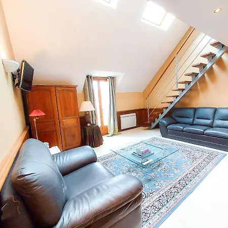 Haras Des Charmilles Bed & Breakfast