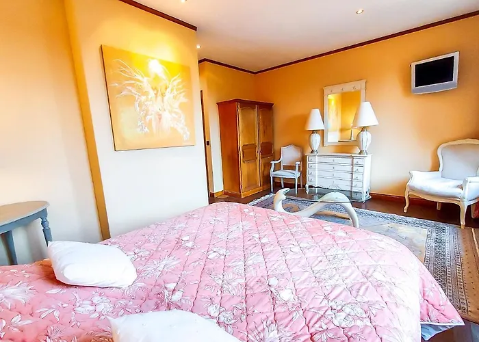 Haras Des Charmilles Bed and Breakfast Varaville